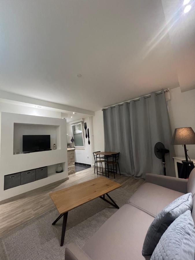 Le Carre Strasbourgeois - Logement Entier Au Centre Du Neudorf F1 외부 사진