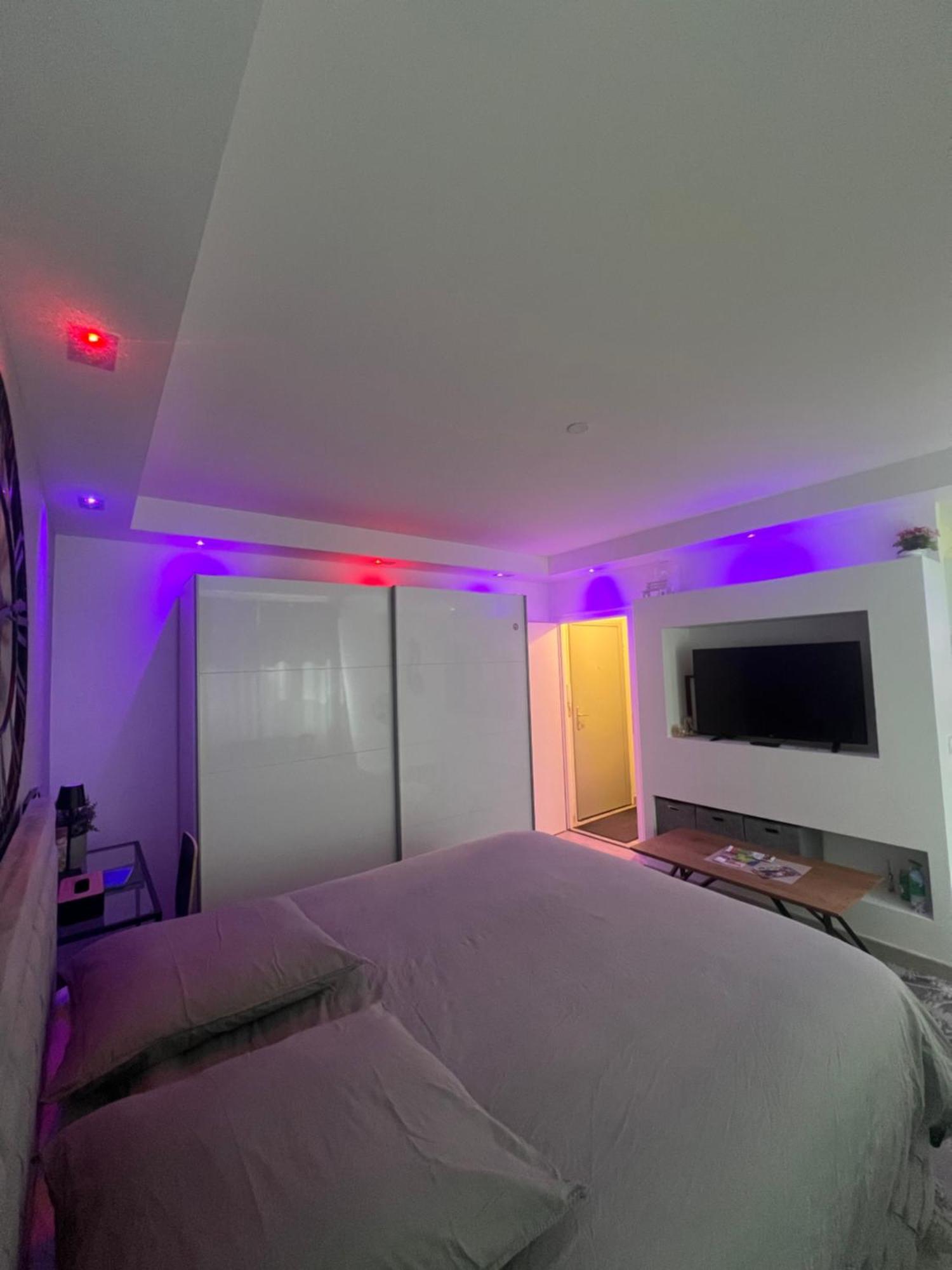 Le Carre Strasbourgeois - Logement Entier Au Centre Du Neudorf F1 외부 사진
